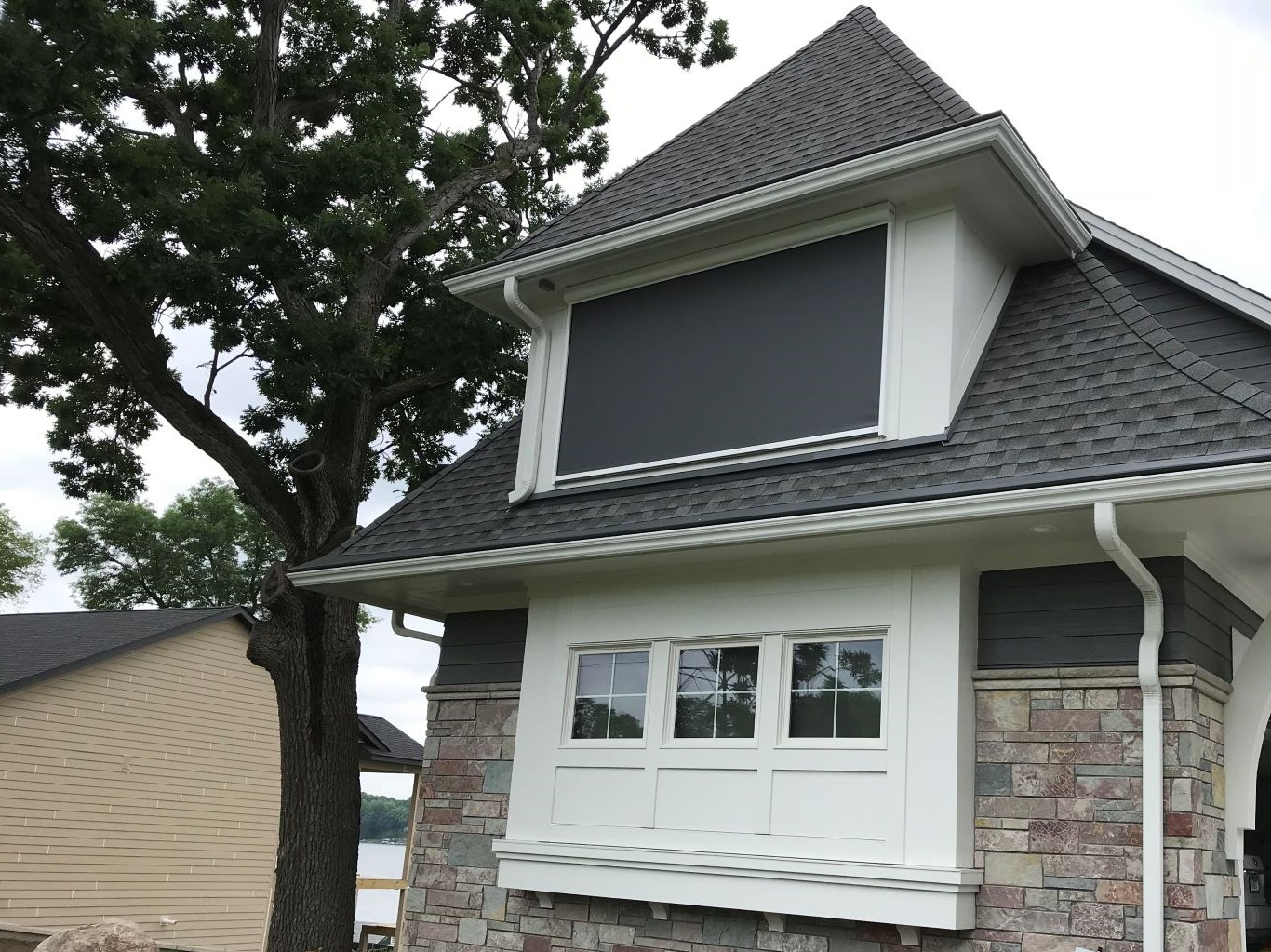 Sunesta Retractable Screens